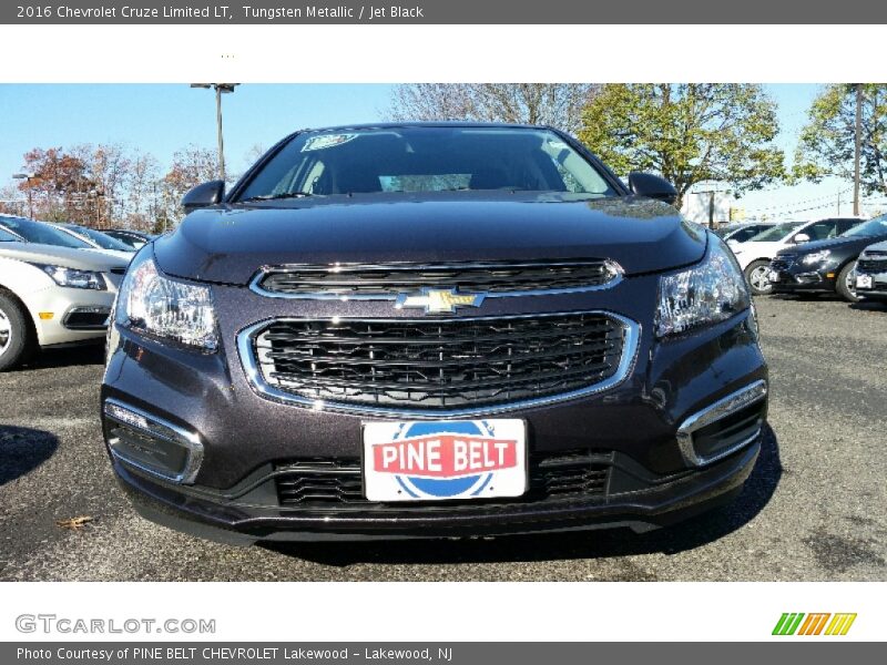 Tungsten Metallic / Jet Black 2016 Chevrolet Cruze Limited LT