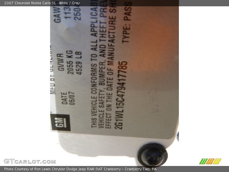 White / Gray 2007 Chevrolet Monte Carlo SS