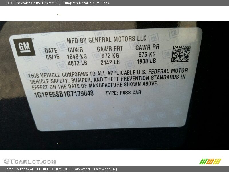 Tungsten Metallic / Jet Black 2016 Chevrolet Cruze Limited LT