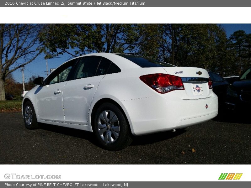 Summit White / Jet Black/Medium Titanium 2016 Chevrolet Cruze Limited LS