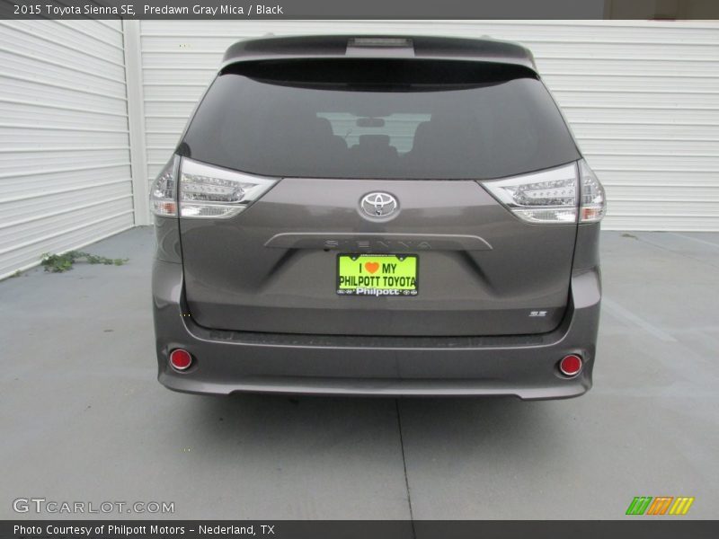Predawn Gray Mica / Black 2015 Toyota Sienna SE