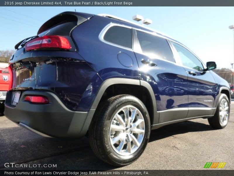 True Blue Pearl / Black/Light Frost Beige 2016 Jeep Cherokee Limited 4x4