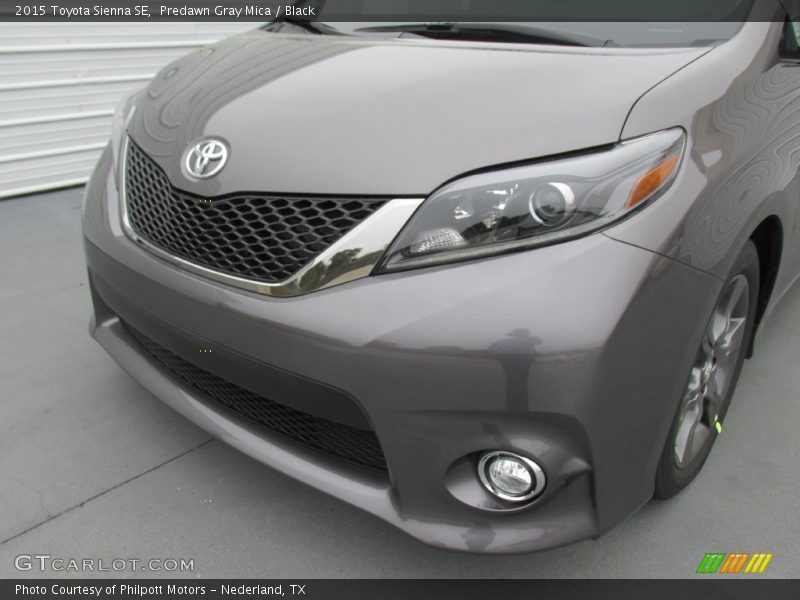 Predawn Gray Mica / Black 2015 Toyota Sienna SE