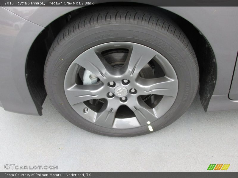 Predawn Gray Mica / Black 2015 Toyota Sienna SE