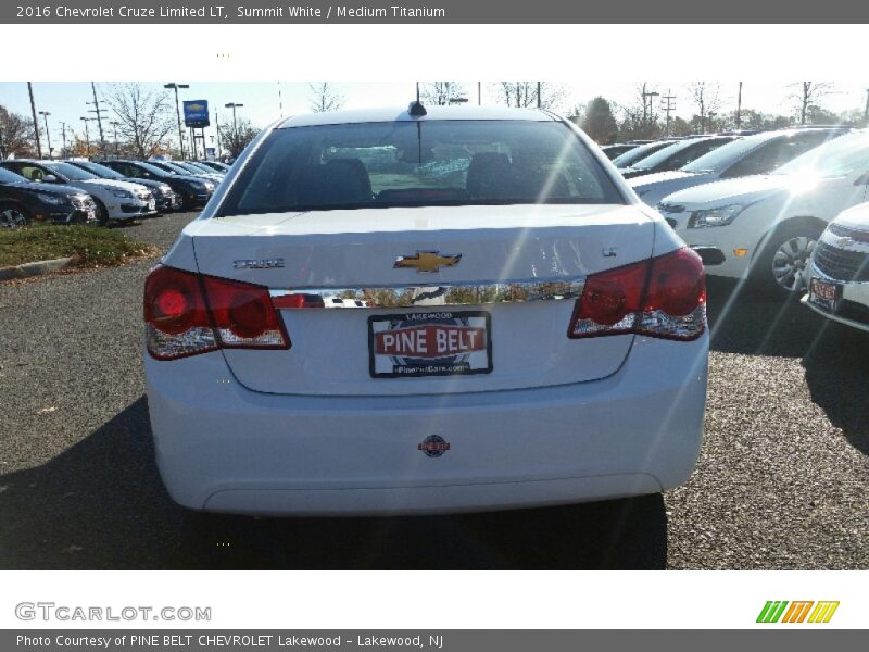 Summit White / Medium Titanium 2016 Chevrolet Cruze Limited LT