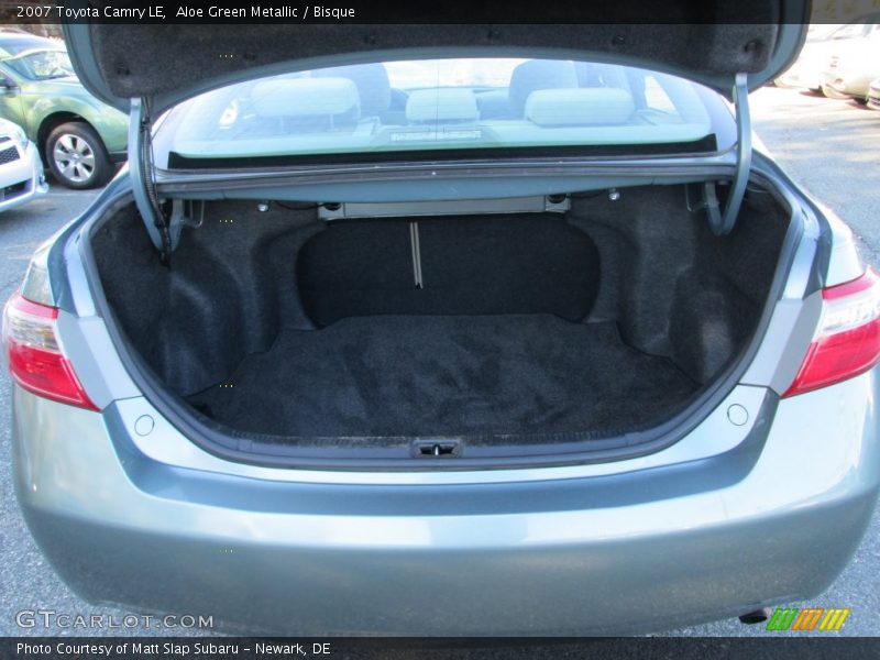 Aloe Green Metallic / Bisque 2007 Toyota Camry LE