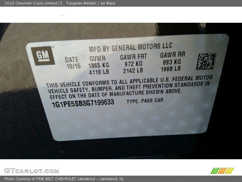 Tungsten Metallic / Jet Black 2016 Chevrolet Cruze Limited LT