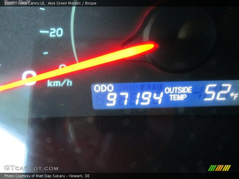 Aloe Green Metallic / Bisque 2007 Toyota Camry LE