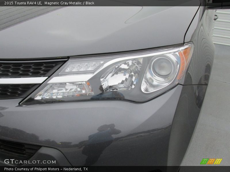 Magnetic Gray Metallic / Black 2015 Toyota RAV4 LE