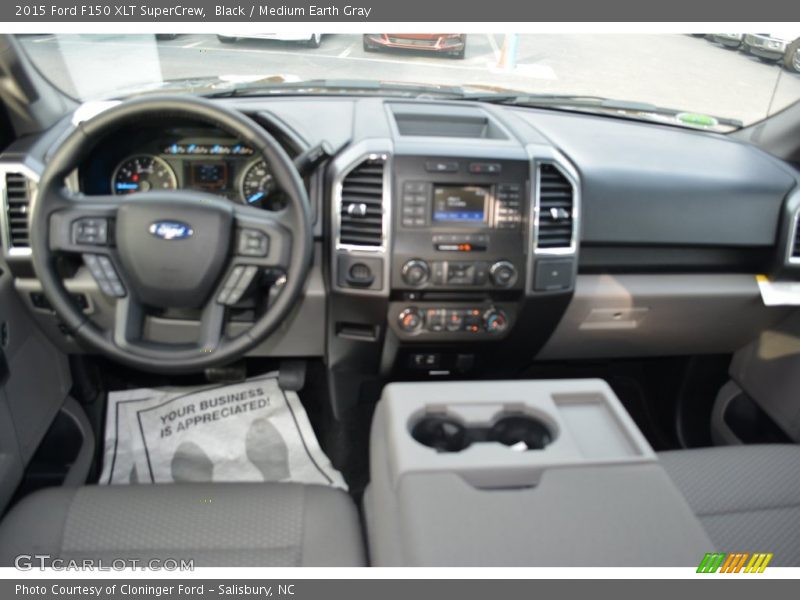 Black / Medium Earth Gray 2015 Ford F150 XLT SuperCrew