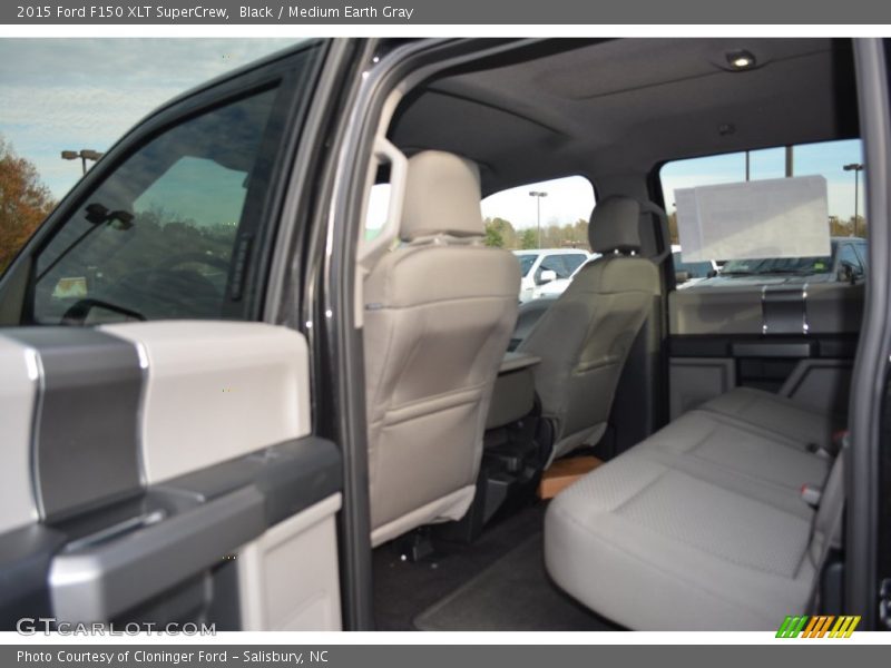 Black / Medium Earth Gray 2015 Ford F150 XLT SuperCrew