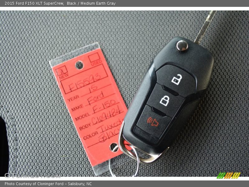 Black / Medium Earth Gray 2015 Ford F150 XLT SuperCrew