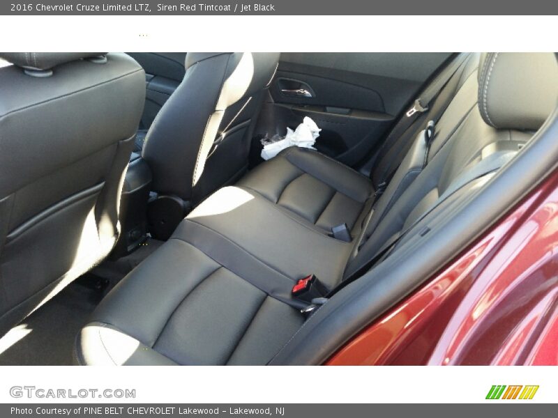 Siren Red Tintcoat / Jet Black 2016 Chevrolet Cruze Limited LTZ