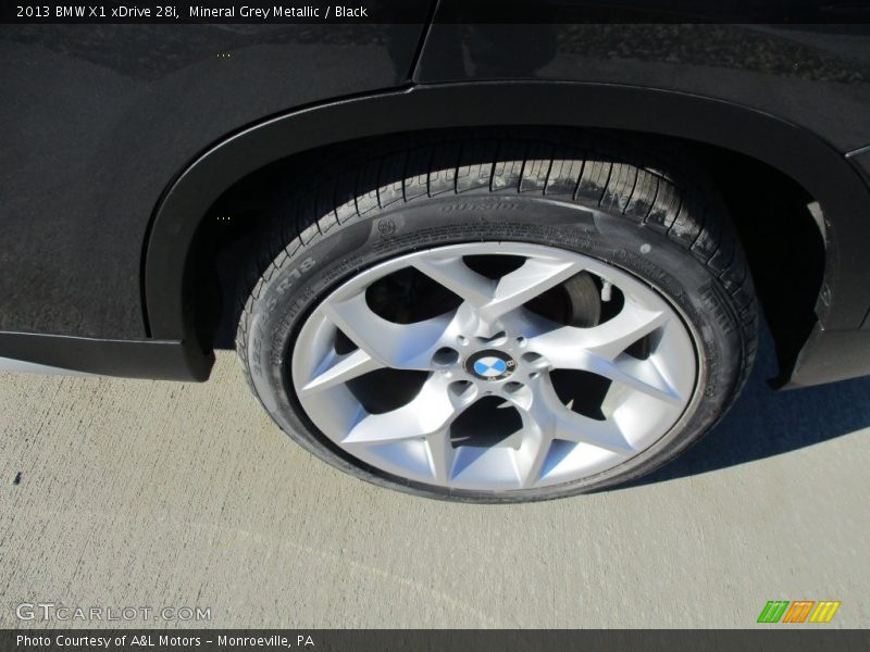Mineral Grey Metallic / Black 2013 BMW X1 xDrive 28i