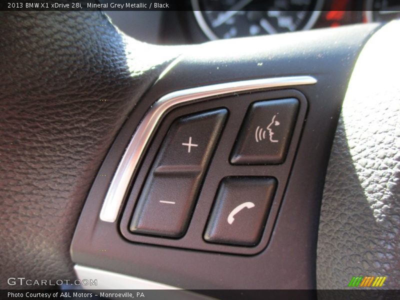 Mineral Grey Metallic / Black 2013 BMW X1 xDrive 28i