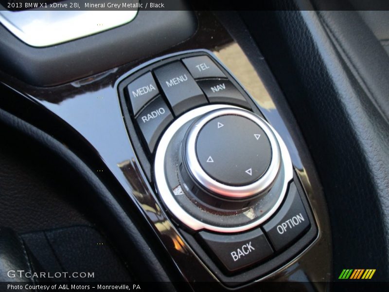 Mineral Grey Metallic / Black 2013 BMW X1 xDrive 28i