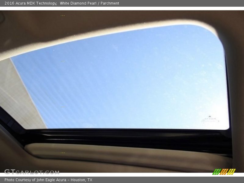 White Diamond Pearl / Parchment 2016 Acura MDX Technology