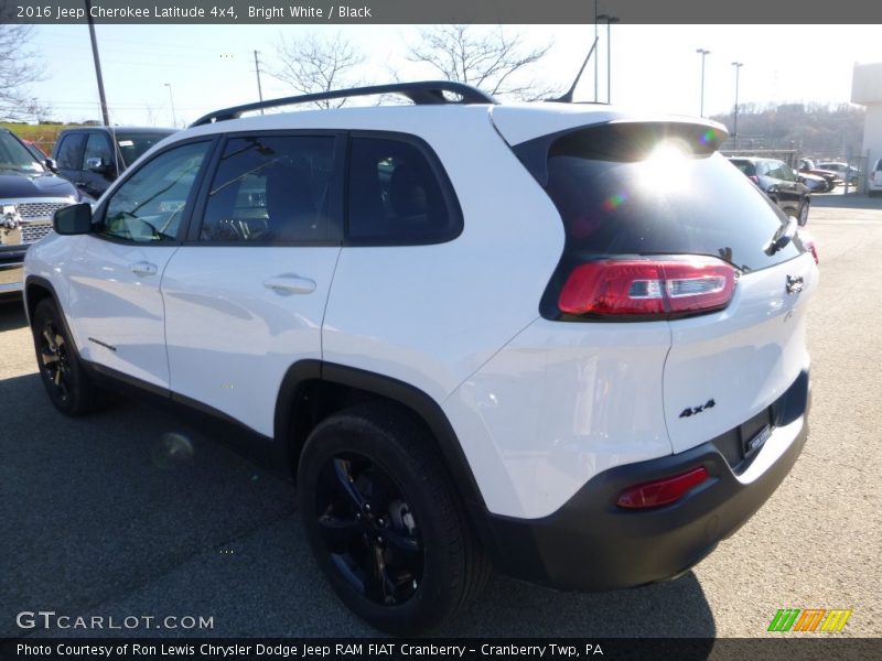 Bright White / Black 2016 Jeep Cherokee Latitude 4x4
