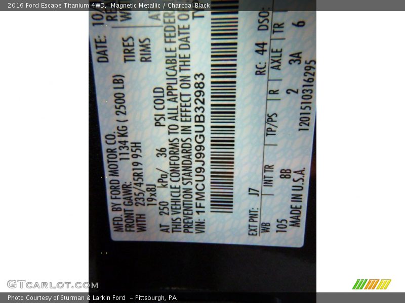 Magnetic Metallic / Charcoal Black 2016 Ford Escape Titanium 4WD