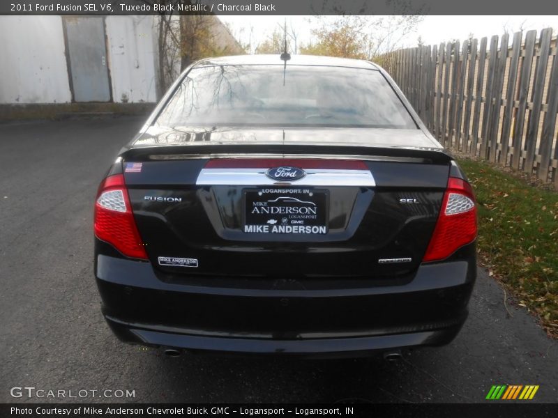 Tuxedo Black Metallic / Charcoal Black 2011 Ford Fusion SEL V6