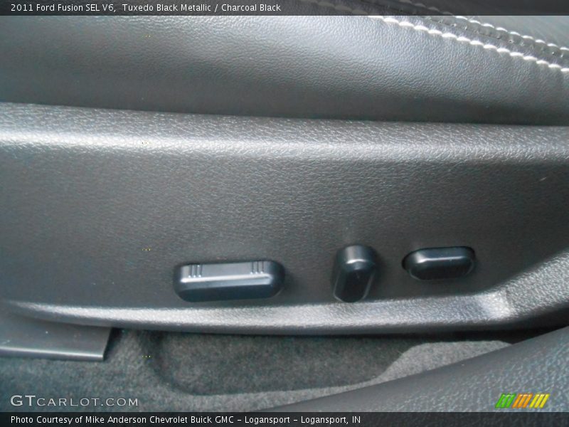 Tuxedo Black Metallic / Charcoal Black 2011 Ford Fusion SEL V6