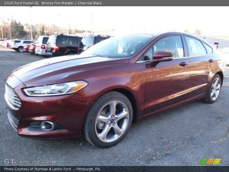 Bronze Fire Metallic / Charcoal Black 2016 Ford Fusion SE
