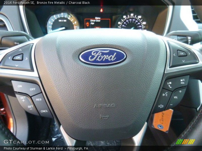 Bronze Fire Metallic / Charcoal Black 2016 Ford Fusion SE