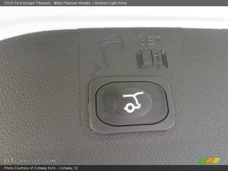 White Platinum Metallic / Medium Light Stone 2016 Ford Escape Titanium