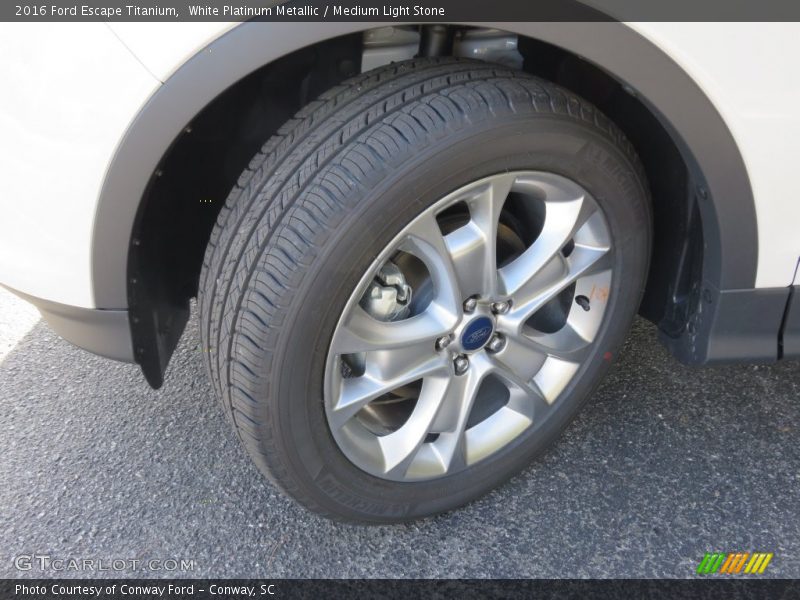 White Platinum Metallic / Medium Light Stone 2016 Ford Escape Titanium