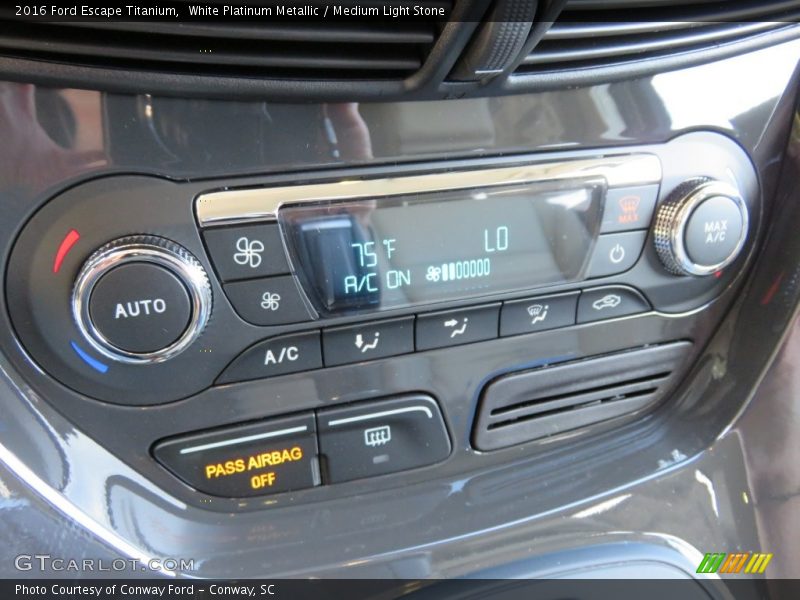 White Platinum Metallic / Medium Light Stone 2016 Ford Escape Titanium