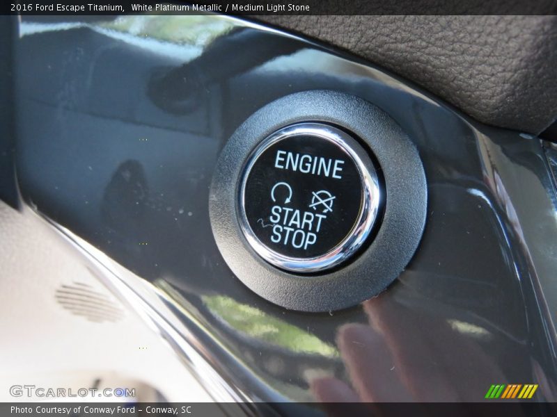 White Platinum Metallic / Medium Light Stone 2016 Ford Escape Titanium