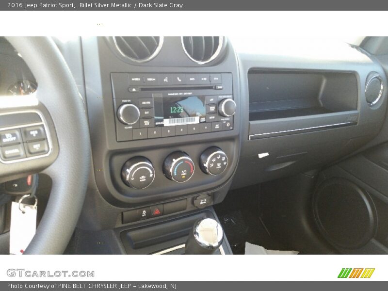 Billet Silver Metallic / Dark Slate Gray 2016 Jeep Patriot Sport