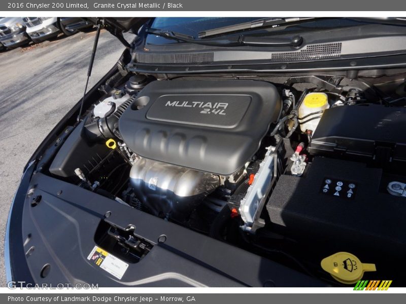 Granite Crystal Metallic / Black 2016 Chrysler 200 Limited