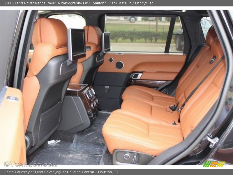 Rear Seat of 2016 Range Rover Autobiography LWB