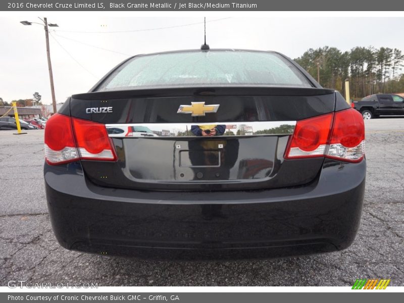 Black Granite Metallic / Jet Black/Medium Titanium 2016 Chevrolet Cruze Limited LS