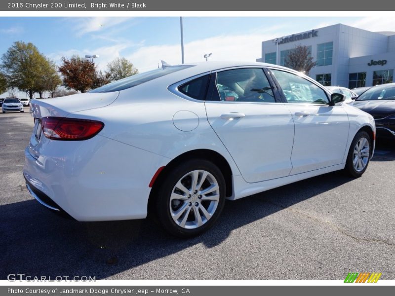 Bright White / Black 2016 Chrysler 200 Limited