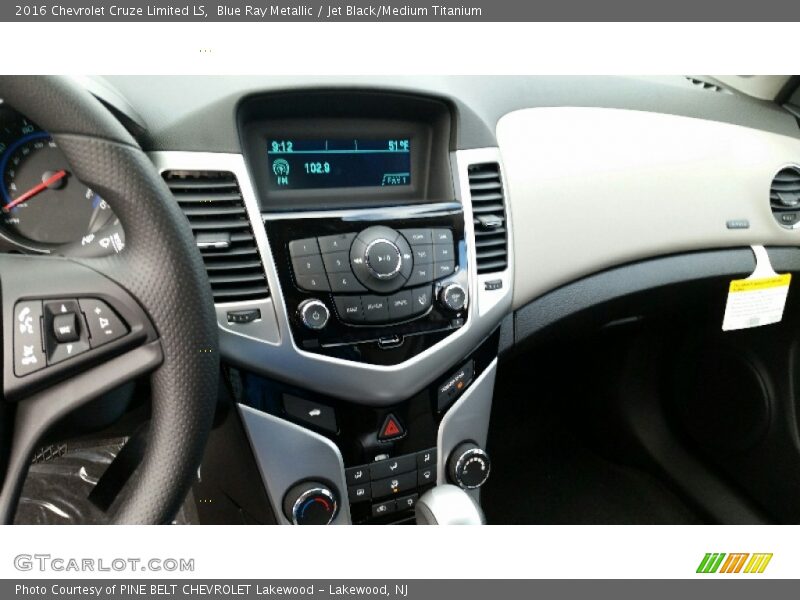 Blue Ray Metallic / Jet Black/Medium Titanium 2016 Chevrolet Cruze Limited LS
