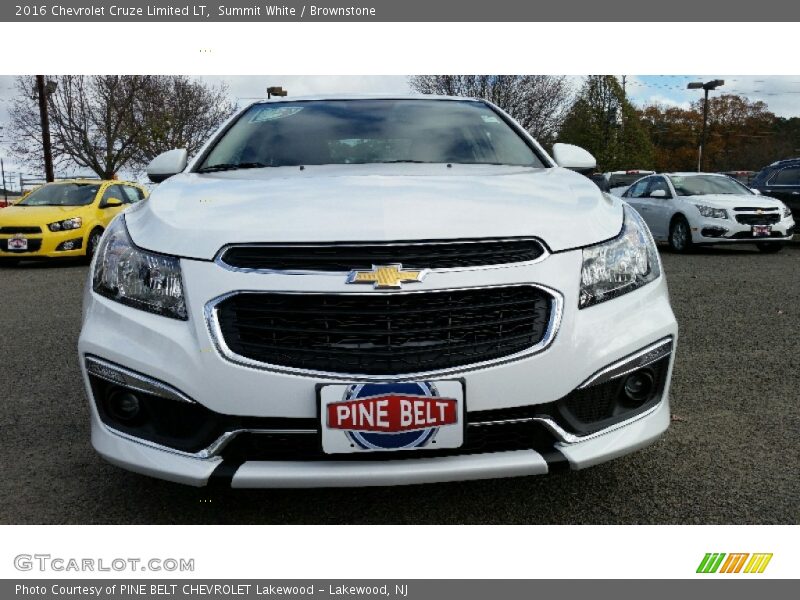 Summit White / Brownstone 2016 Chevrolet Cruze Limited LT