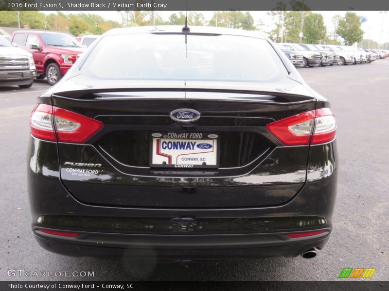 Shadow Black / Medium Earth Gray 2016 Ford Fusion S