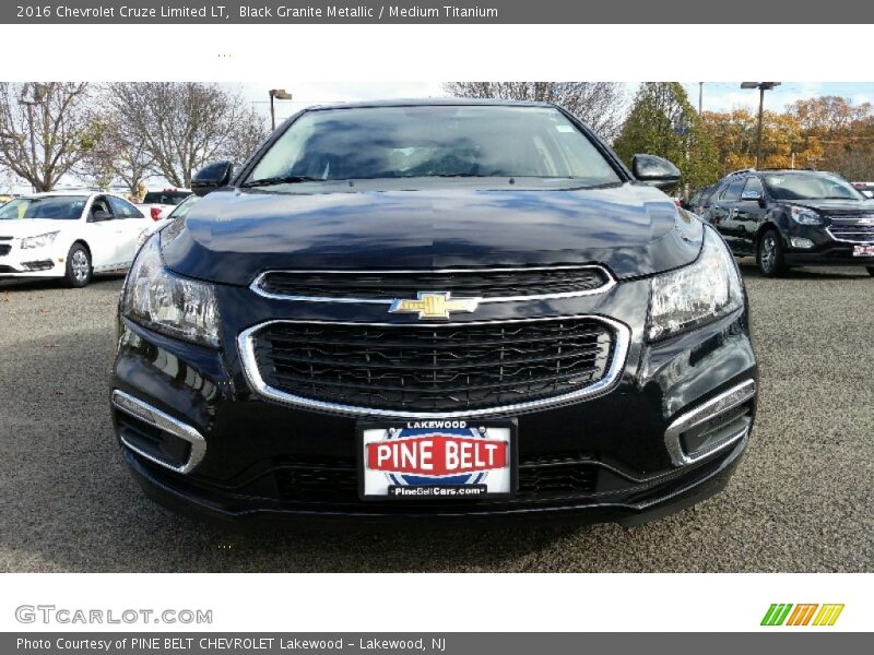Black Granite Metallic / Medium Titanium 2016 Chevrolet Cruze Limited LT