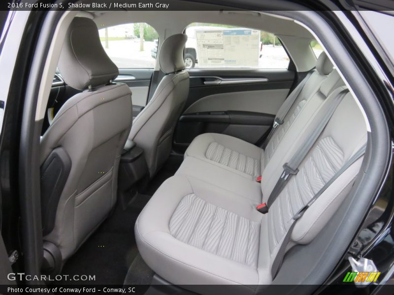 Shadow Black / Medium Earth Gray 2016 Ford Fusion S