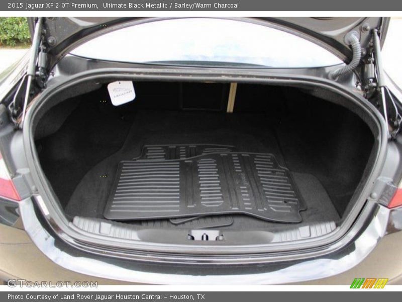 Ultimate Black Metallic / Barley/Warm Charcoal 2015 Jaguar XF 2.0T Premium