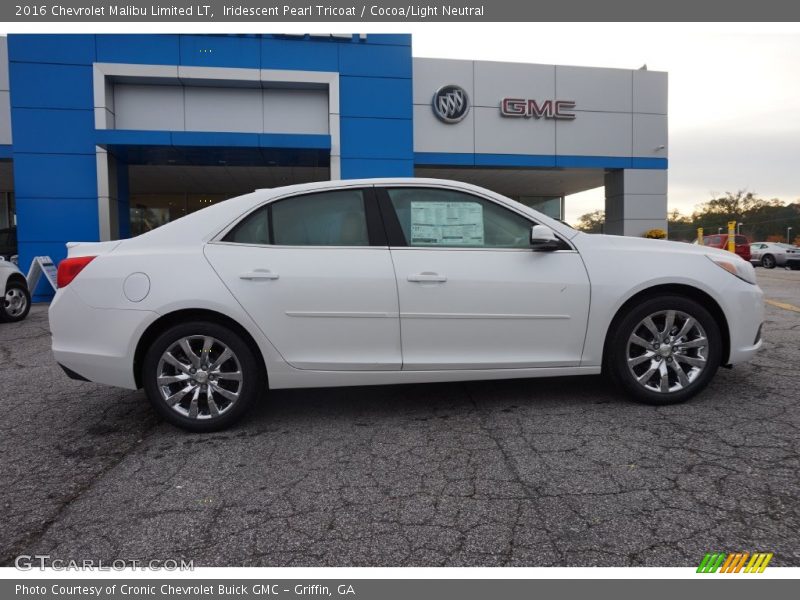 Iridescent Pearl Tricoat / Cocoa/Light Neutral 2016 Chevrolet Malibu Limited LT