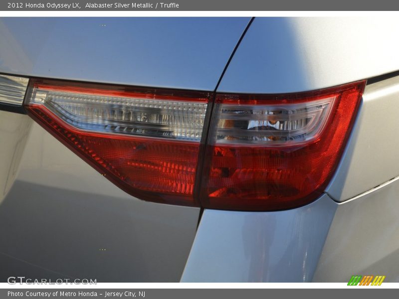 Alabaster Silver Metallic / Truffle 2012 Honda Odyssey LX