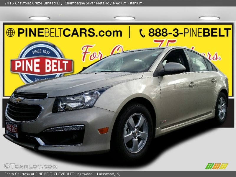 Champagne Silver Metallic / Medium Titanium 2016 Chevrolet Cruze Limited LT