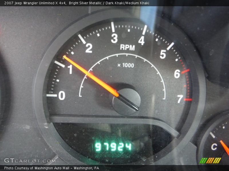 Bright Silver Metallic / Dark Khaki/Medium Khaki 2007 Jeep Wrangler Unlimited X 4x4