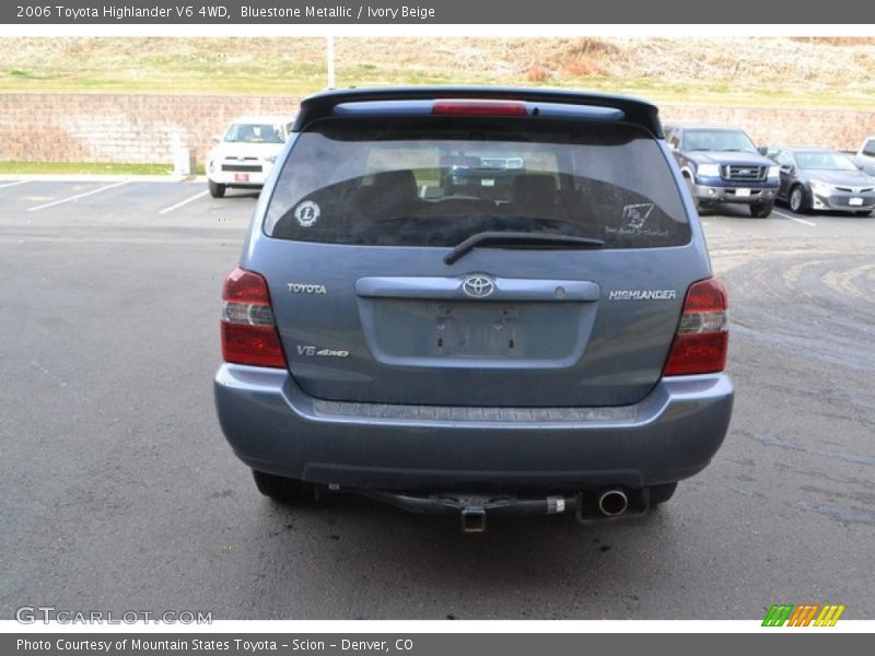 Bluestone Metallic / Ivory Beige 2006 Toyota Highlander V6 4WD