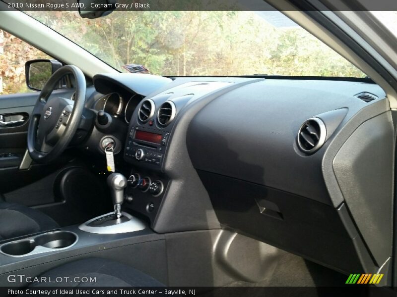 Gotham Gray / Black 2010 Nissan Rogue S AWD