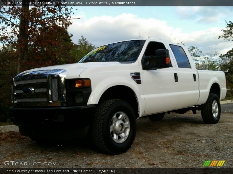 Oxford White / Medium Stone 2009 Ford F350 Super Duty XL Crew Cab 4x4