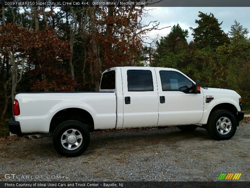 Oxford White / Medium Stone 2009 Ford F350 Super Duty XL Crew Cab 4x4